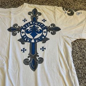 A flexion white T-shirt, black stitching